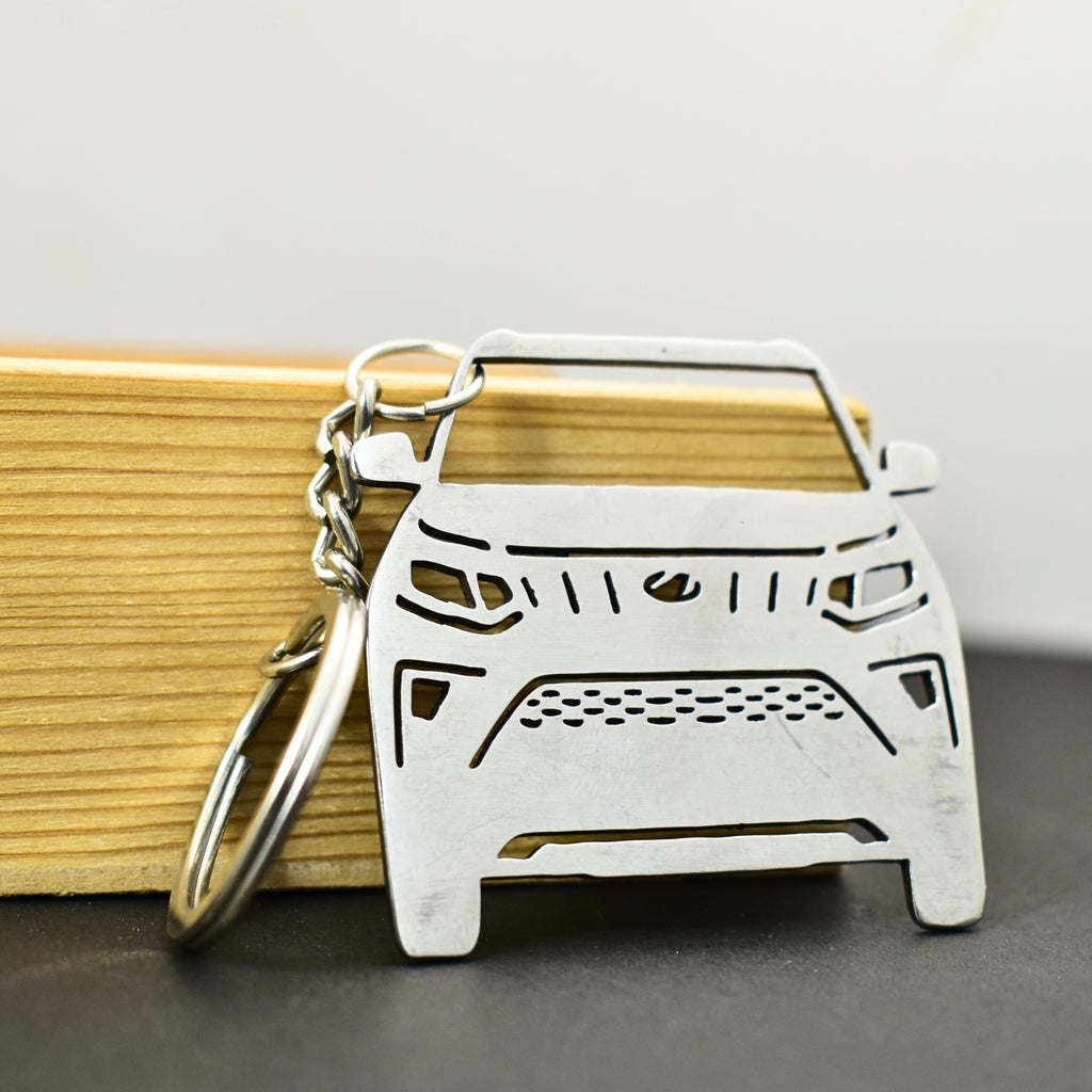 KUV 100